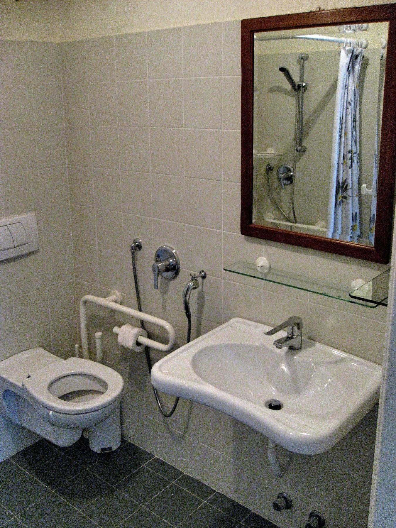Agriturismo Cascina Ponchietta Montà Extérieur photo