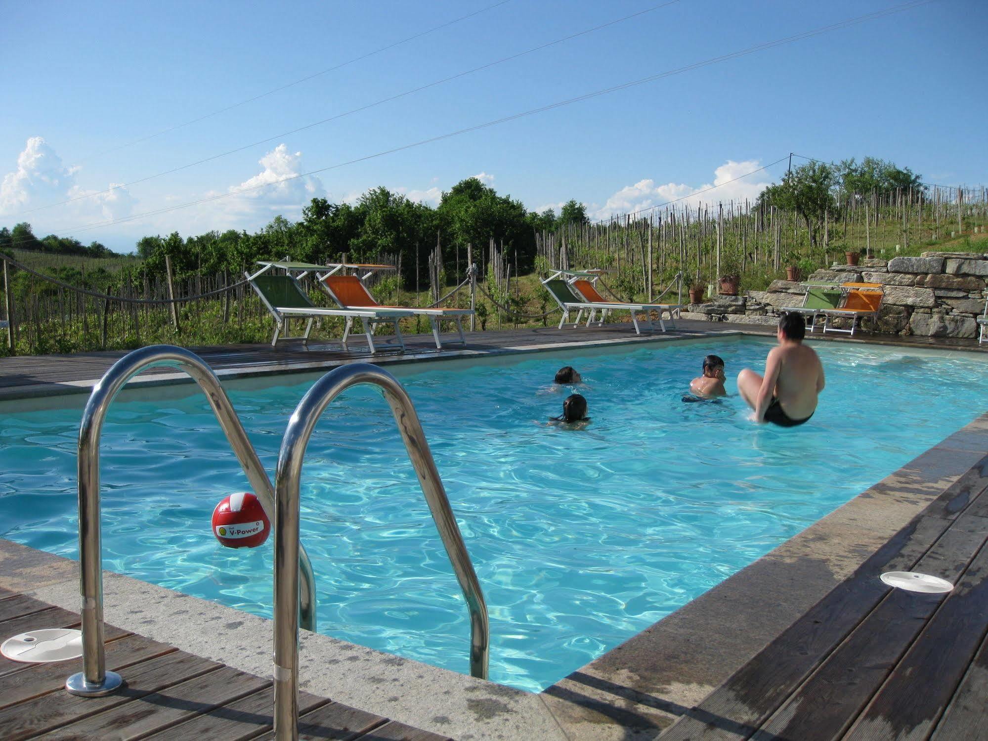 Agriturismo Cascina Ponchietta Montà Extérieur photo